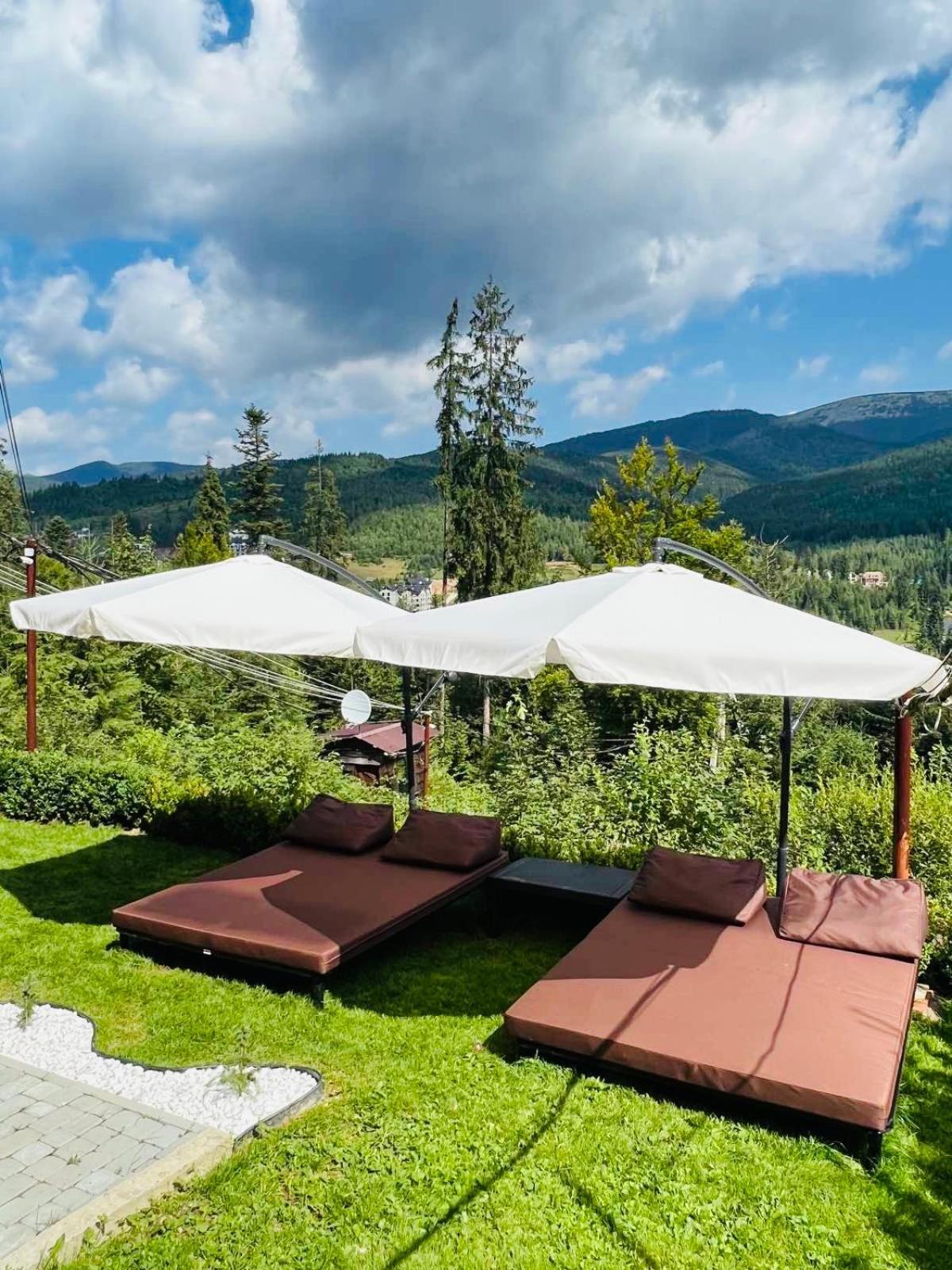 Chalet Adriana Bukovel Exteriör bild